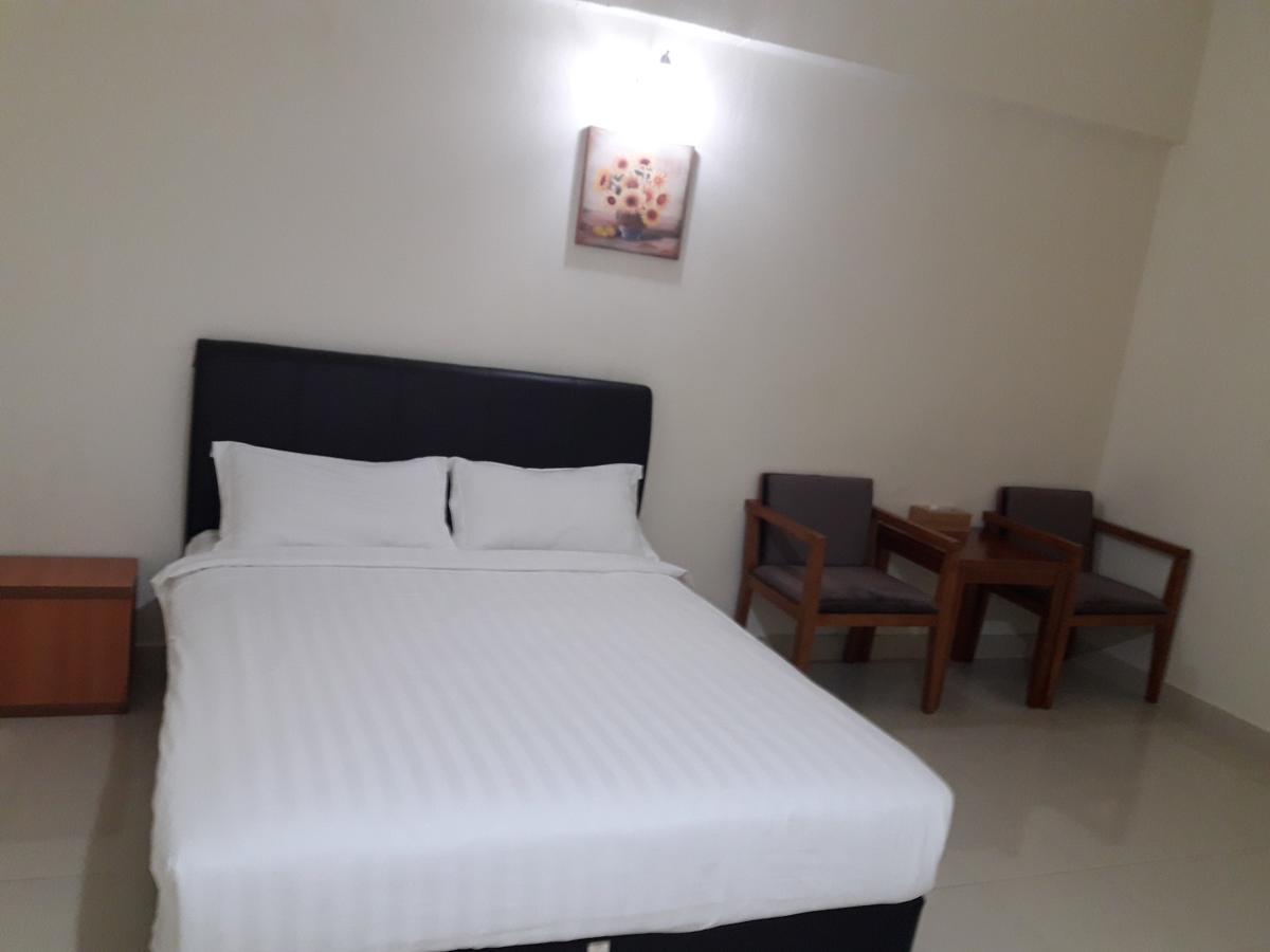 Hotel 126 Sepang Extérieur photo
