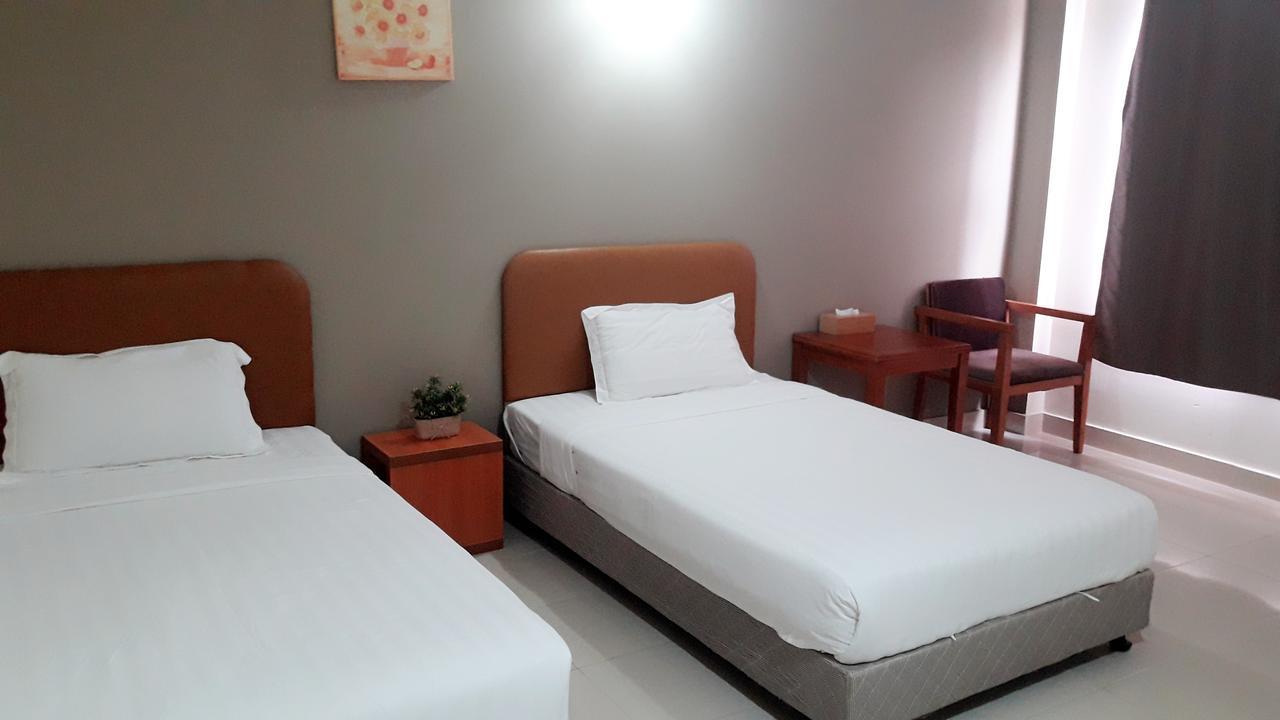 Hotel 126 Sepang Extérieur photo